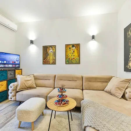 Ipm Apartment Kaštela